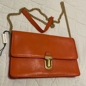 Marc Jacobs Leather Clutch with Crossbody Chain Gold  Hardware